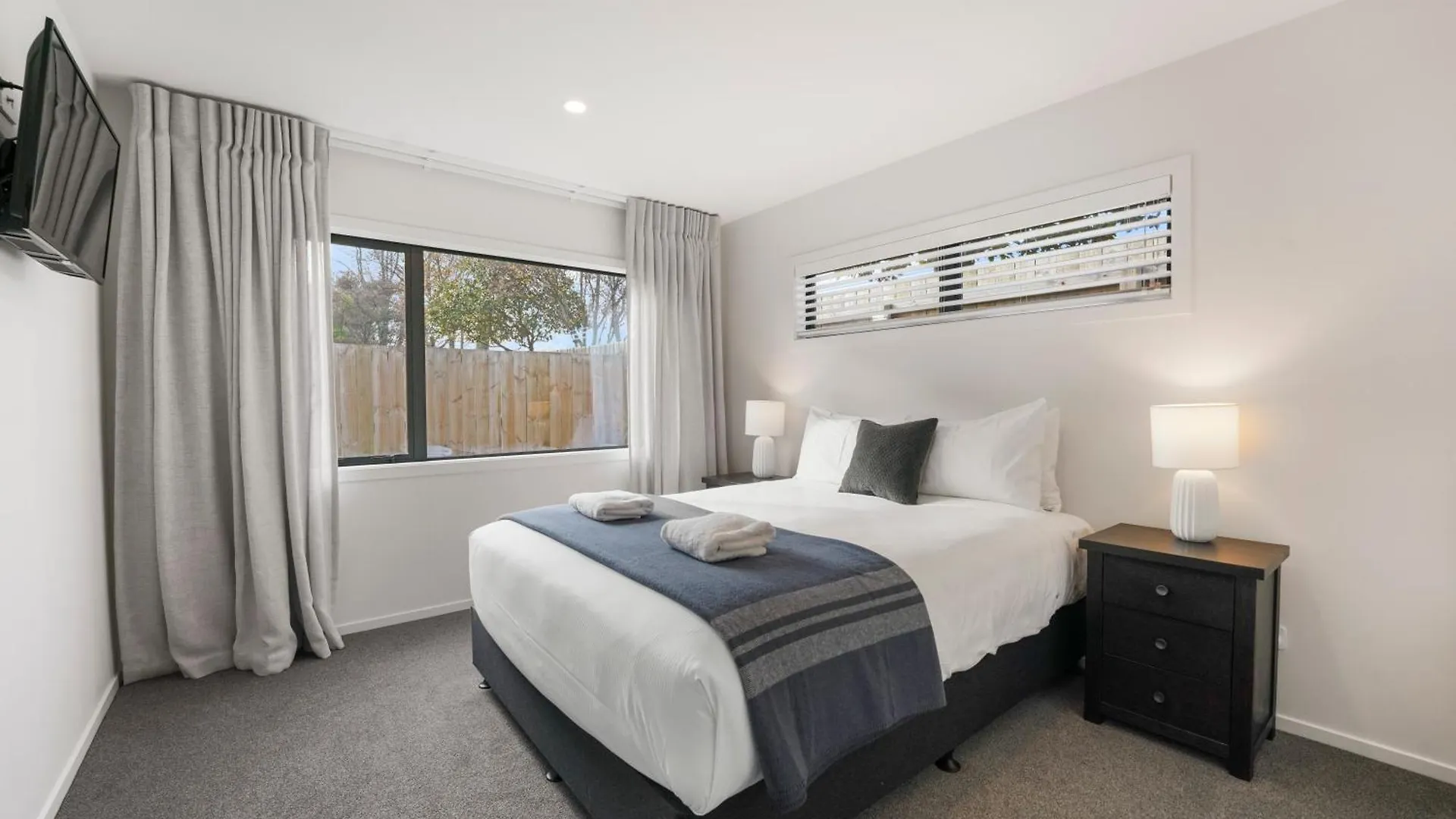 Location On Point - Taupo Villa Holiday home